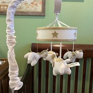 Lambs and ivy baby mobile - giraffe & elephants - music box